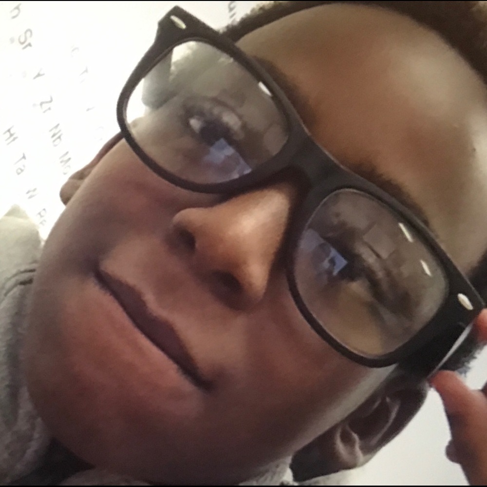 Meet your Posher, Justin