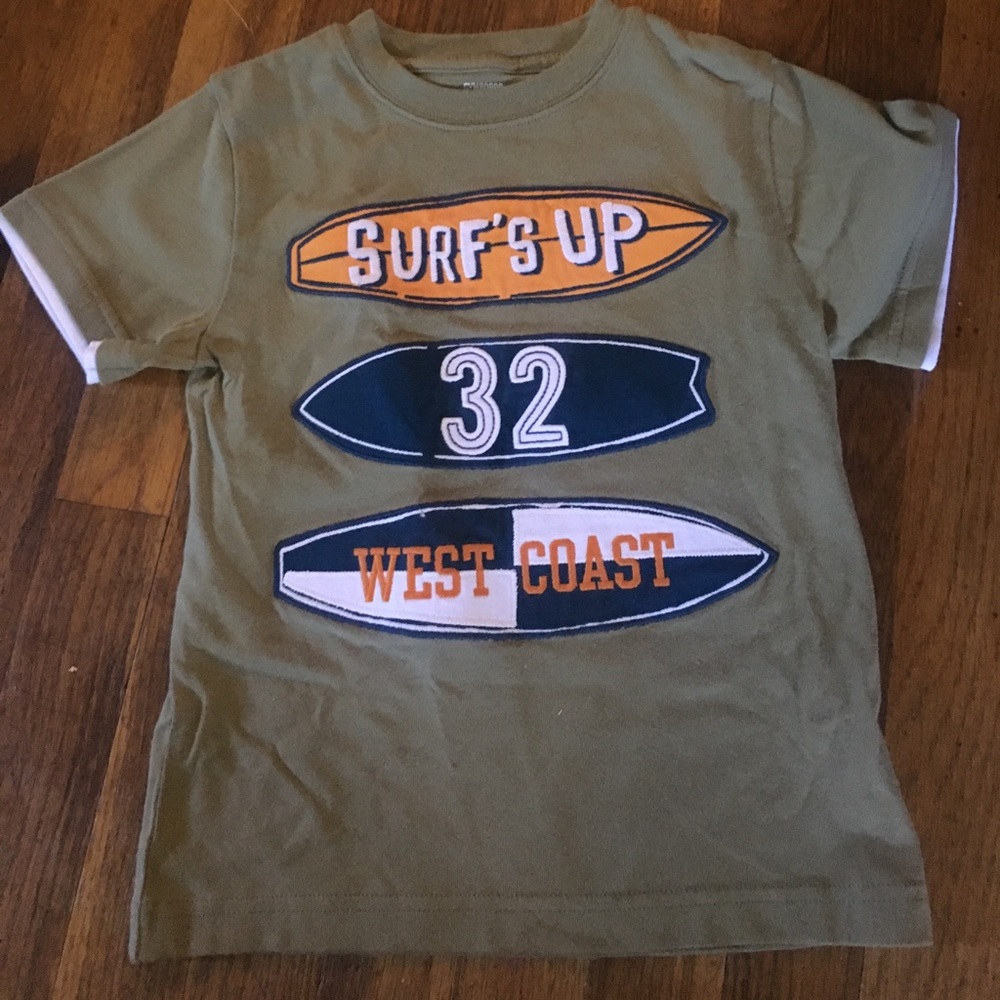 Gymboree Boys Surfs Up Tee, size 4, NWOT