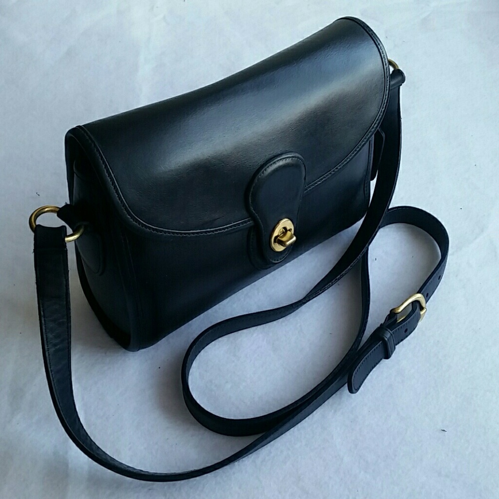 SOLD Vintage Coach Navy Devon Bag 9908