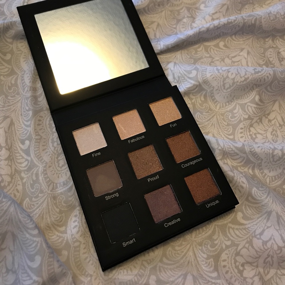 ✨Realher eyeshadow palette☺️