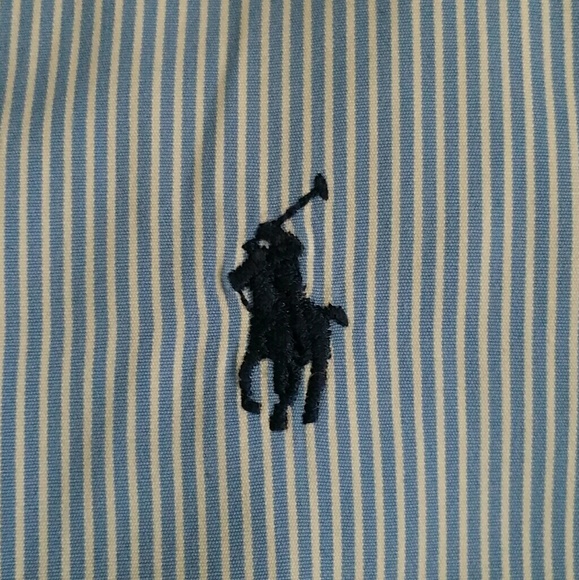 Men's Ralph Lauren Classic Fit  Button Down Shirt - Picture 3 of 4