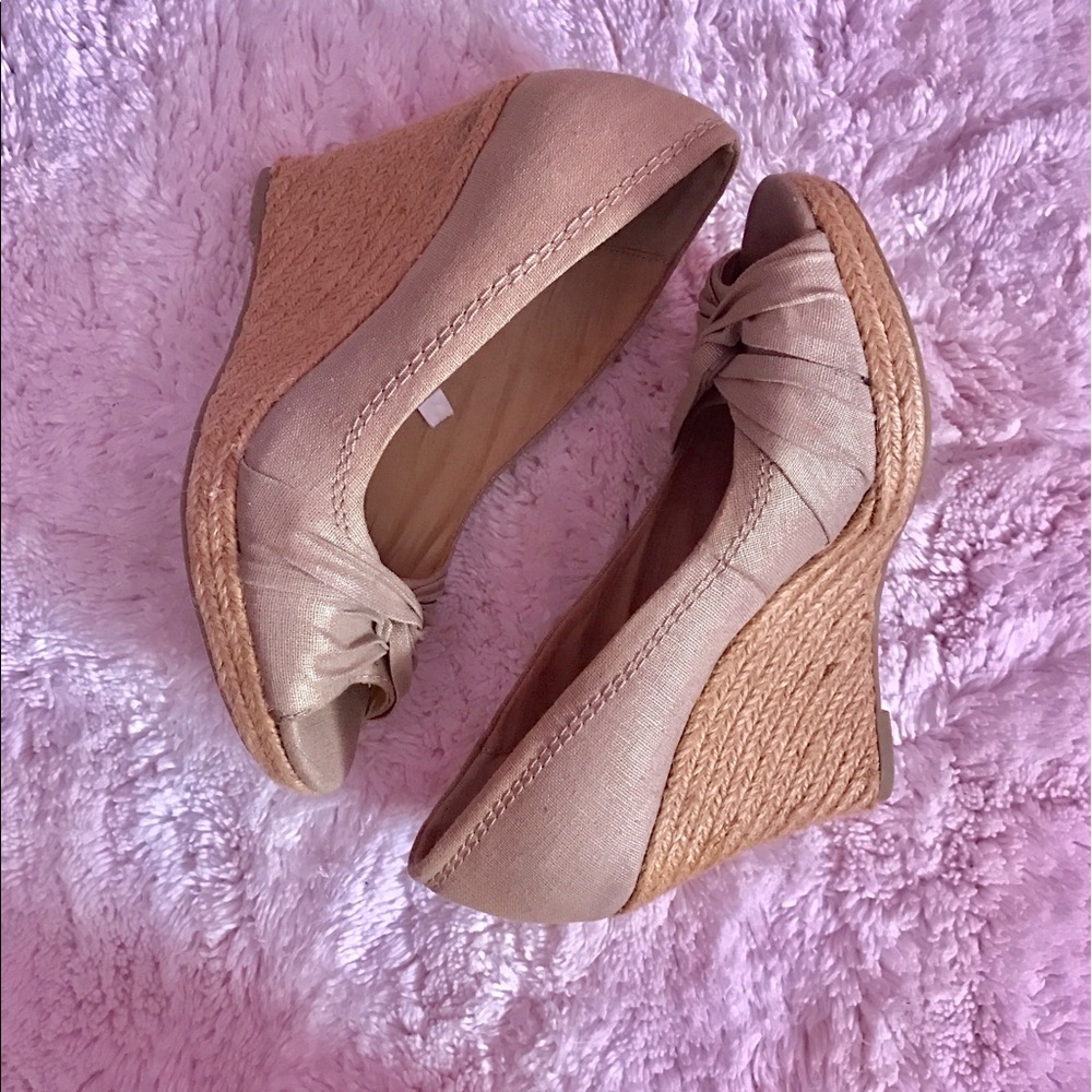 Beautiful New York And Company Wedge Shoes 👠💋