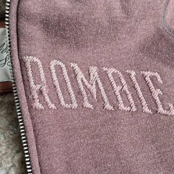 ❄️Abercrombie Jacket❄️ - Picture 6 of 6