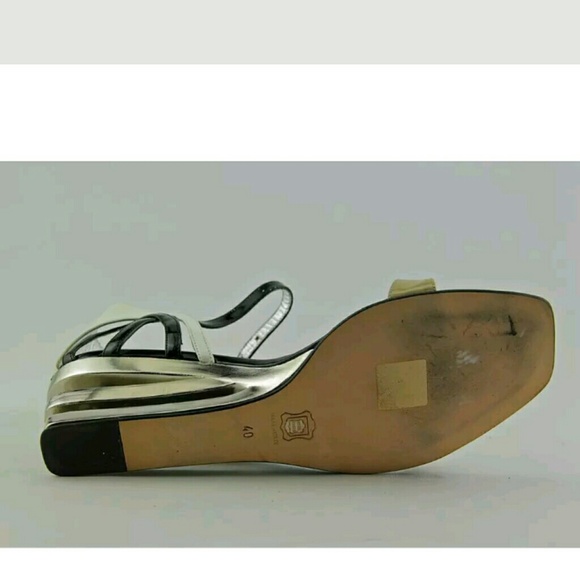 Woman's Wedge Sandals - Picture 4 of 6