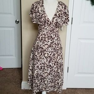 NWT Ten Sixty Sherman Beautiful Floral Wrap Dress