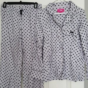 Victoria Secret pajama set