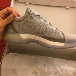 Adidas James Harden edition