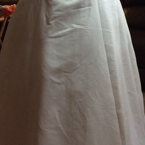 NWT Wedding gown - Picture 3 of 8