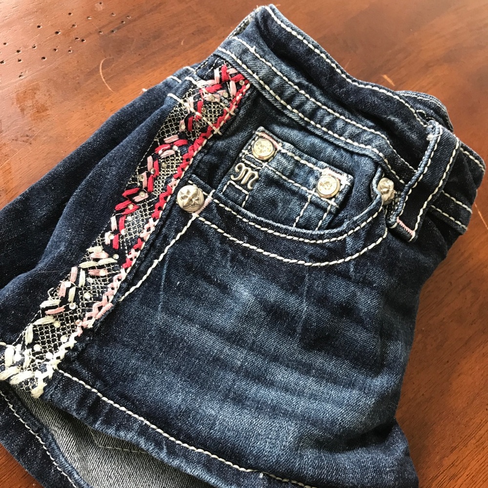 Miss me shorts size 25