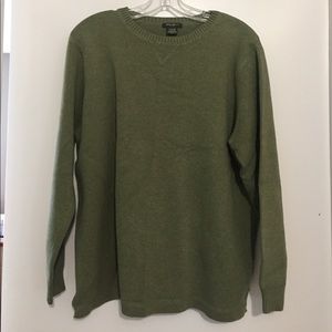 Women's Eddie Bauer SWeater Size XL