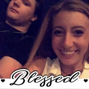 Meet your Posher, Kelsea elizabeth