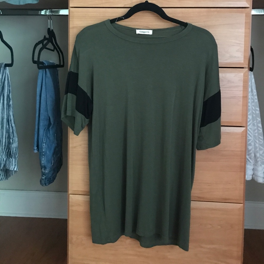 Hunter Green Tee - Picture 1 of 1