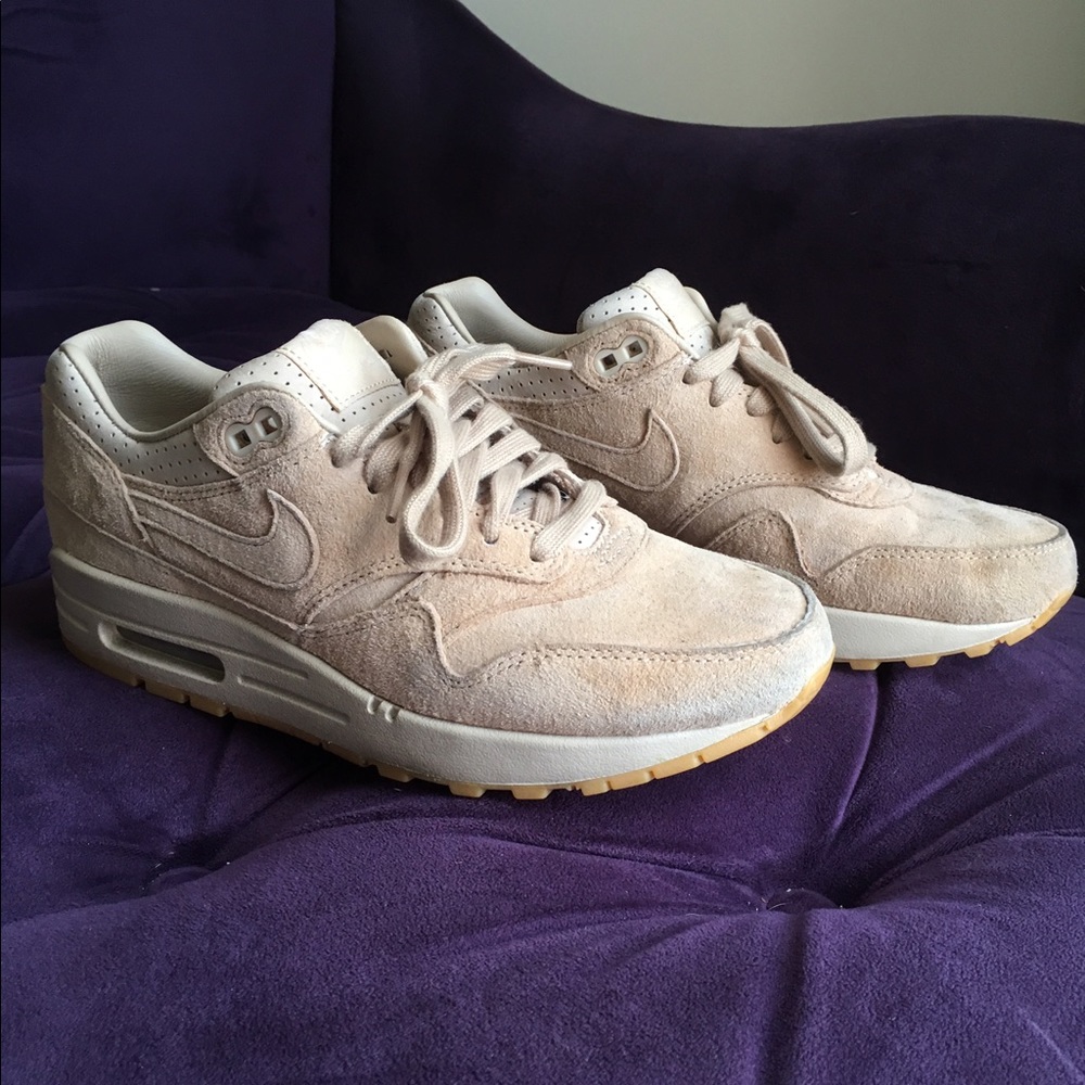 Nike Air Max 1 Pinnacle tan suede size 7