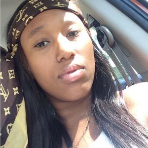 Meet your Posher, Nichole