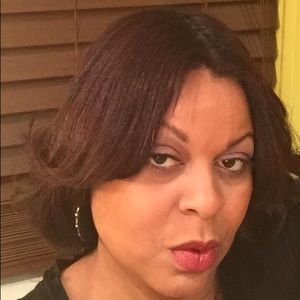 Meet your Posher, Christal