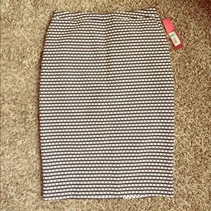 NWT Black and White Print Merona Pencil Skirt