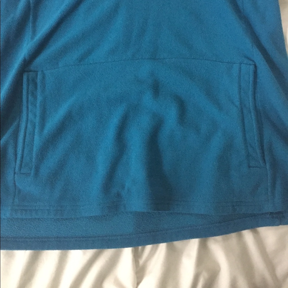 North Face pullover - Picture 4 of 4