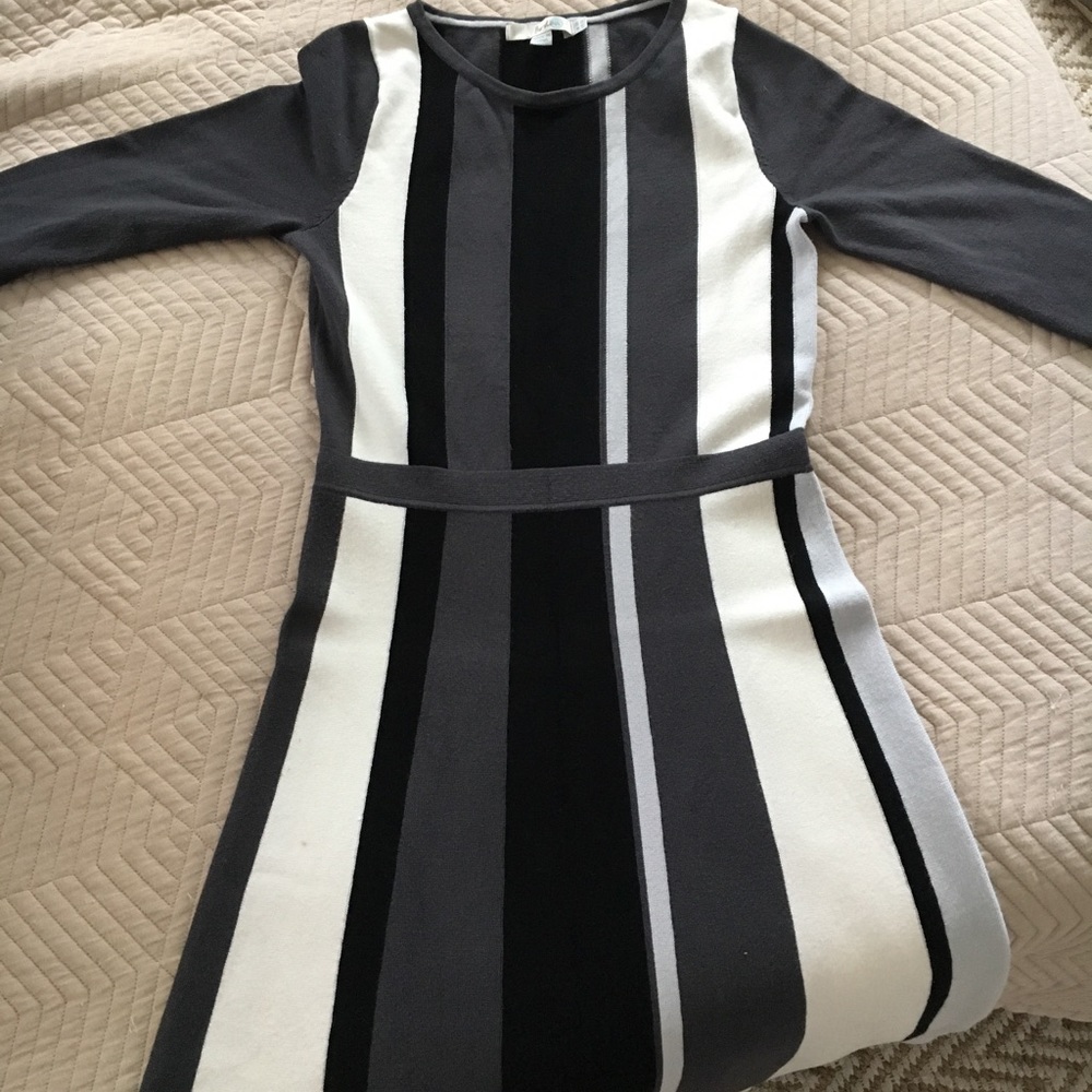 Boden dress, size 6. Flattering fit for work.