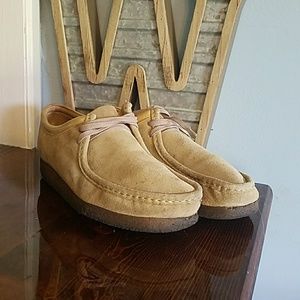 Men Clark originals with a crepe sole size 12 m