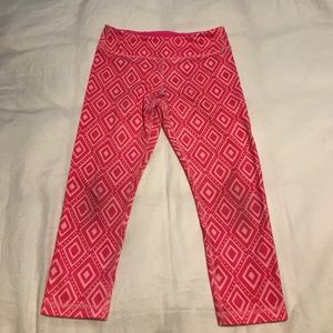 Ivivva pink cropped leggings