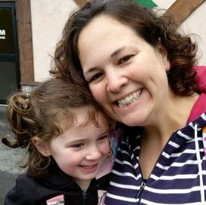 Meet your Posher, Rachel