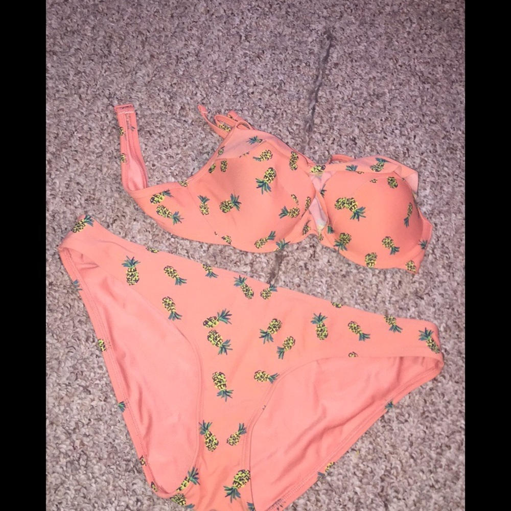 Aerie Pineapple Swimsuit Set
