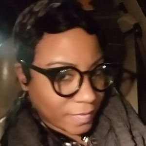 Meet your Posher, Stacey