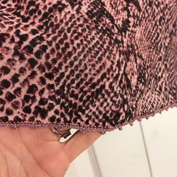 Betsey Johnson Pink Snakeskin print Crop Top - Picture 3 of 4