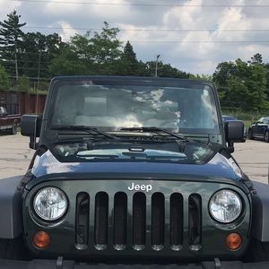 Meet your Posher, Gino