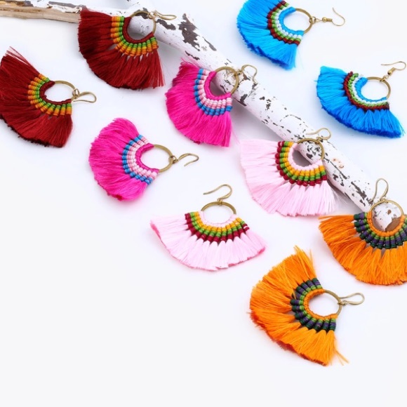 Trendy Fan Tassel Earrings Orange - Picture 4 of 6