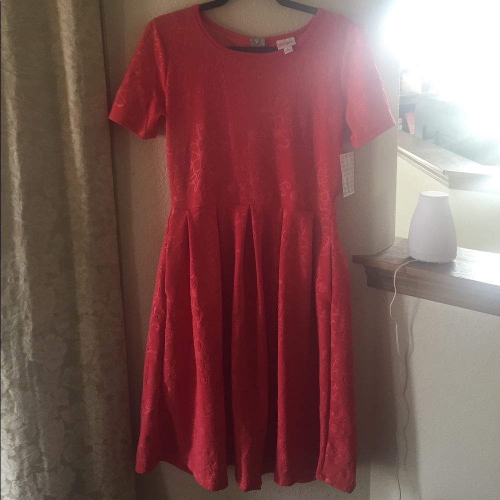 Coral LARGE AMELIA LULAROE