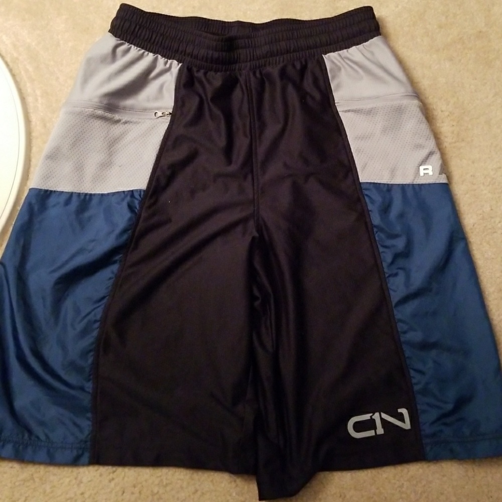 Mens Under Armour heat gear shorts