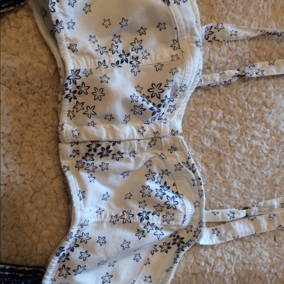 Bralettes - Picture 3 of 5