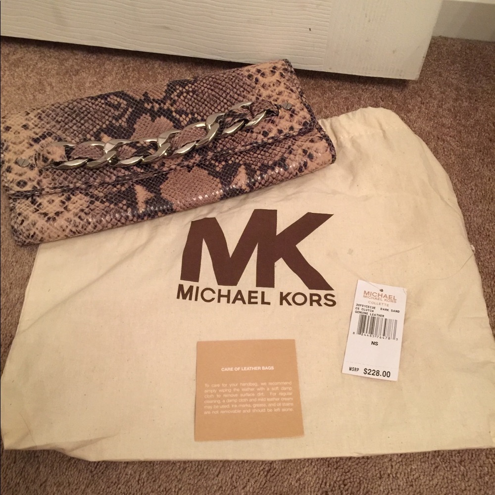 Michael Kors clutch