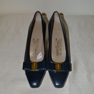 Salvatore Ferragamo Navy with Gold Bow Shoes