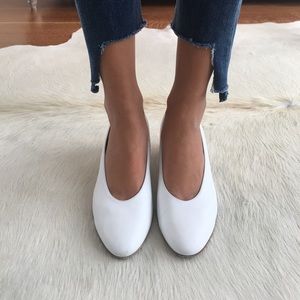 Mansur Gavriel Ballerina Leather Pump
