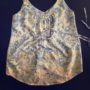 XS ecote top with gold imprints