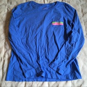 blue vineyard vines logo shirt