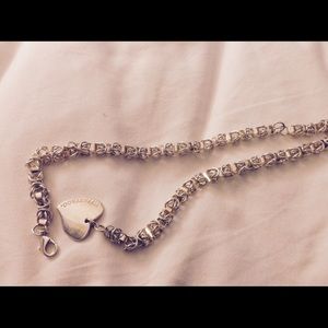 Authentic Tiffany & co necklace 17 inches