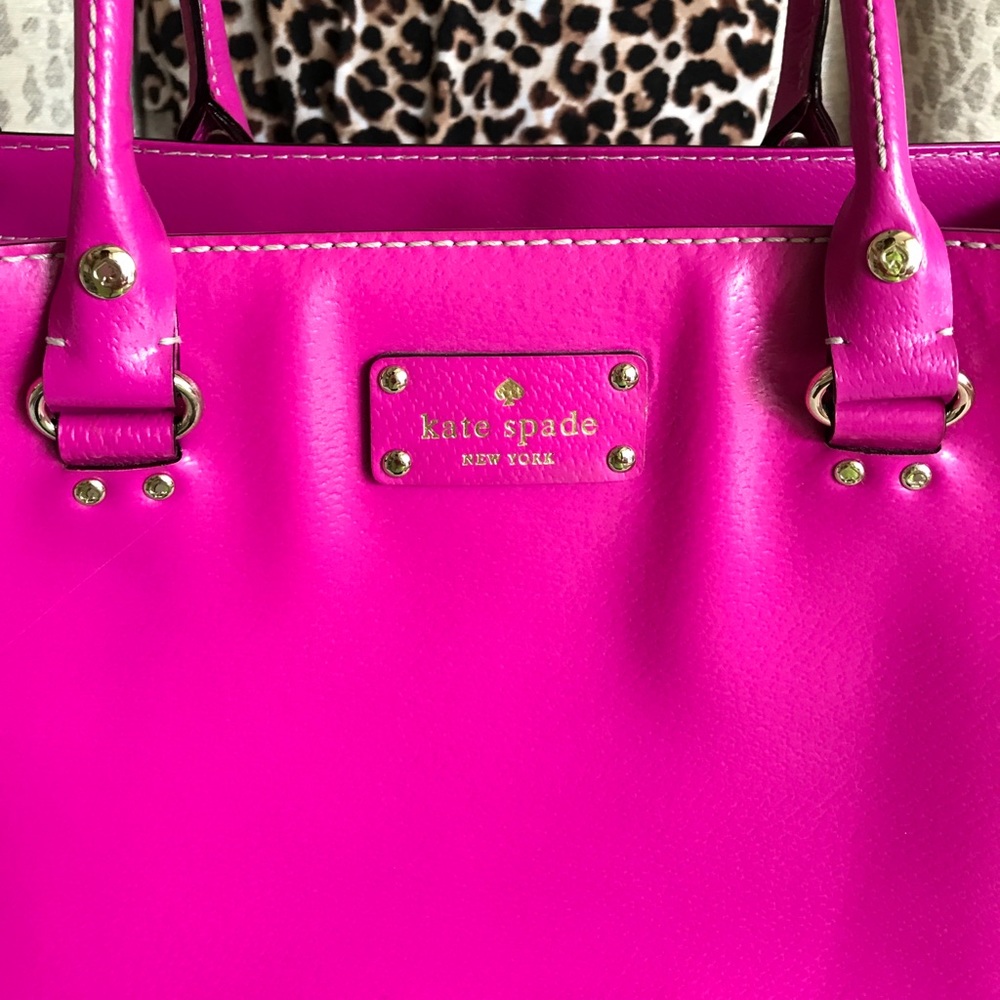 Kate Spade Tote - Picture 5 of 8