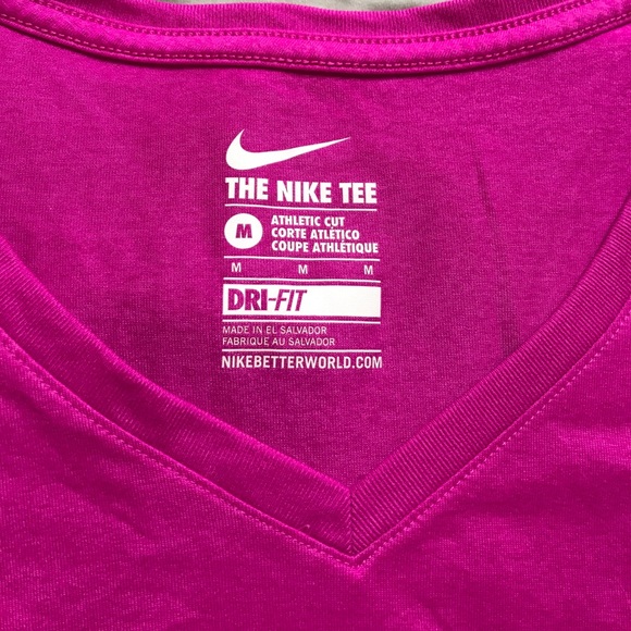 Nike dri-fit tee - Picture 2 of 3