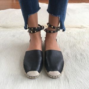 Valentino rockstud flats