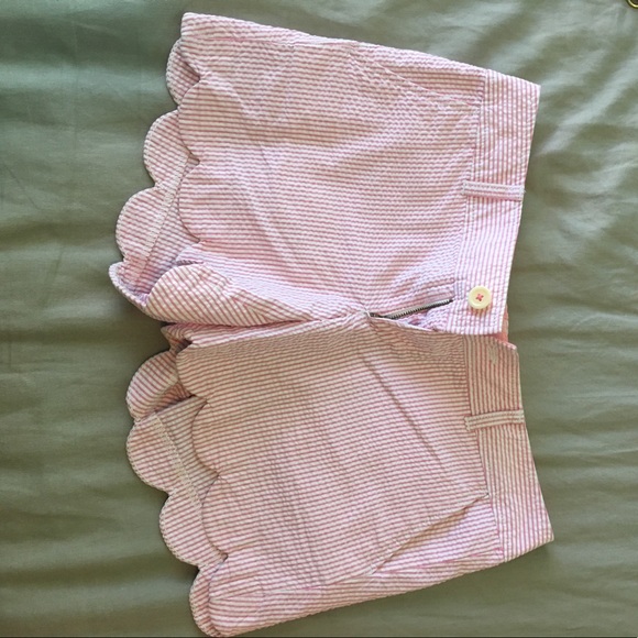 Lilly Pulitzer Pants - LILLY PULITZER SEER SUCKER SHORTS