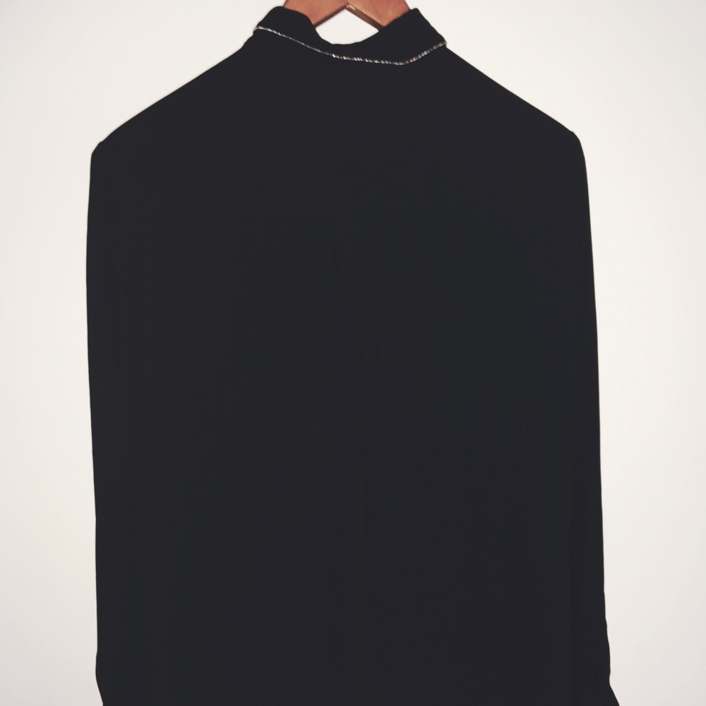 Black blouse from H&M. - Picture 2 of 2