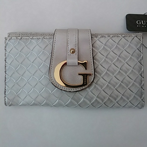 Guess Handbags - NWT Guess Leather Wallet