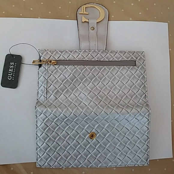 NWT Guess Leather Wallet - Picture 3 of 5