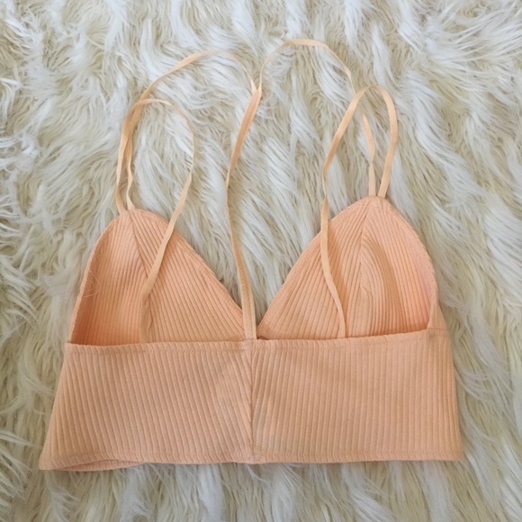 🍑🍊 Pacsun Bralette - Picture 2 of 3