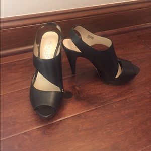 Michael Kors sling back black pump
