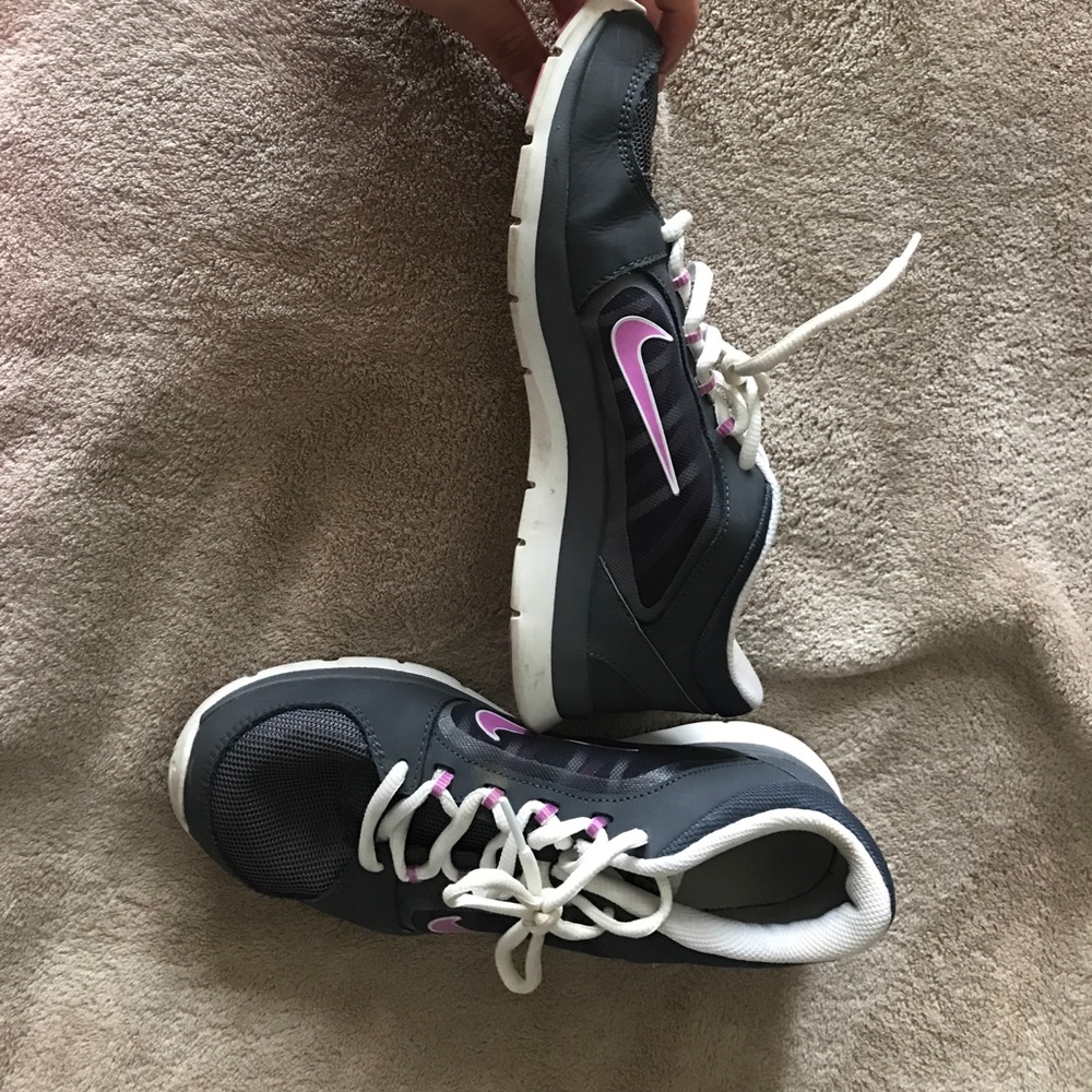 Lightly used Nike running shoes