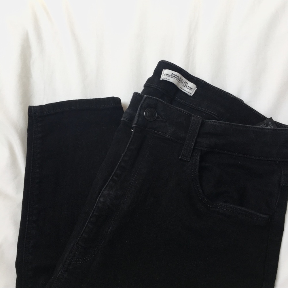 Zara Highrise Black Jeans